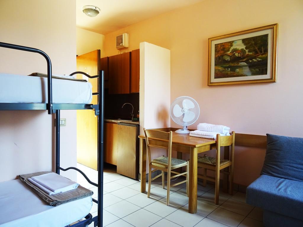 Victoria Hotels Carso Camnago Volta 외부 사진