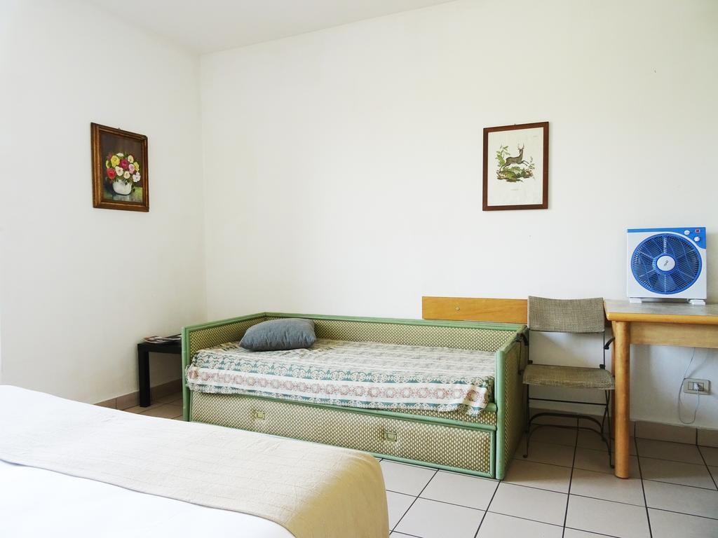 Victoria Hotels Carso Camnago Volta 외부 사진