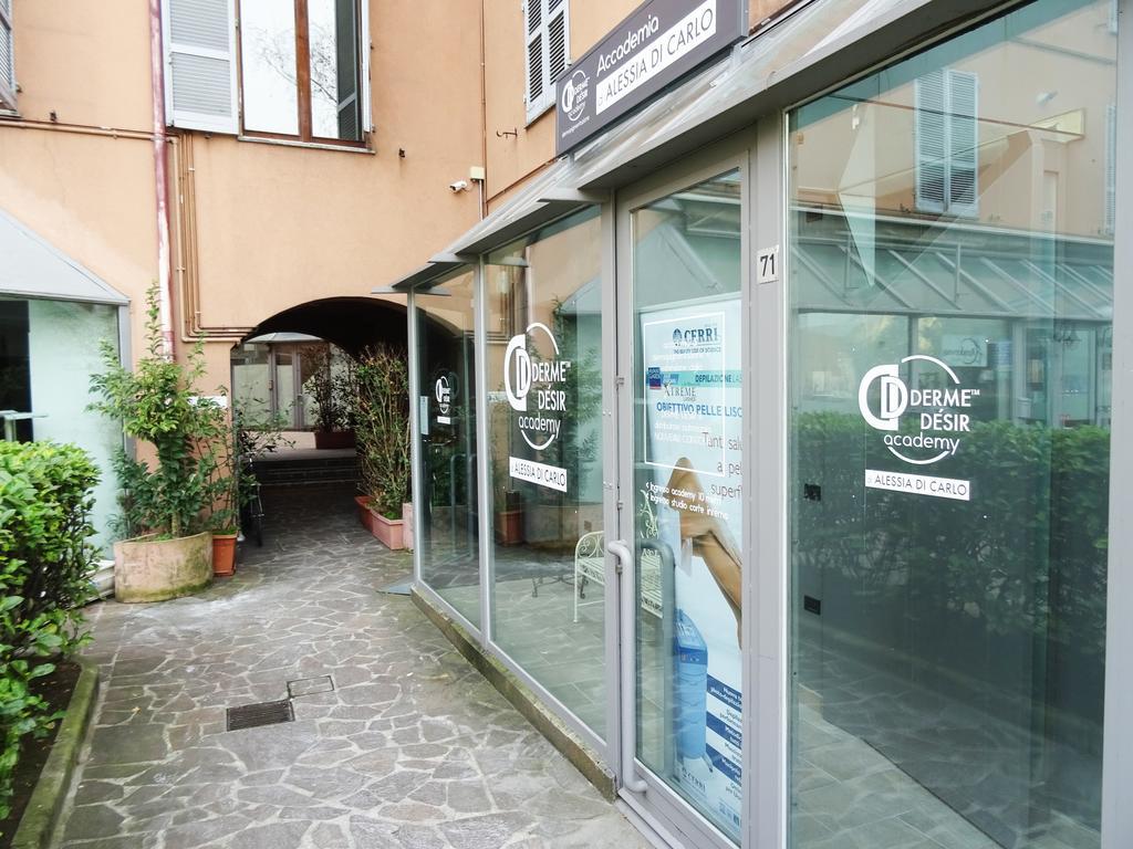 Victoria Hotels Carso Camnago Volta 외부 사진