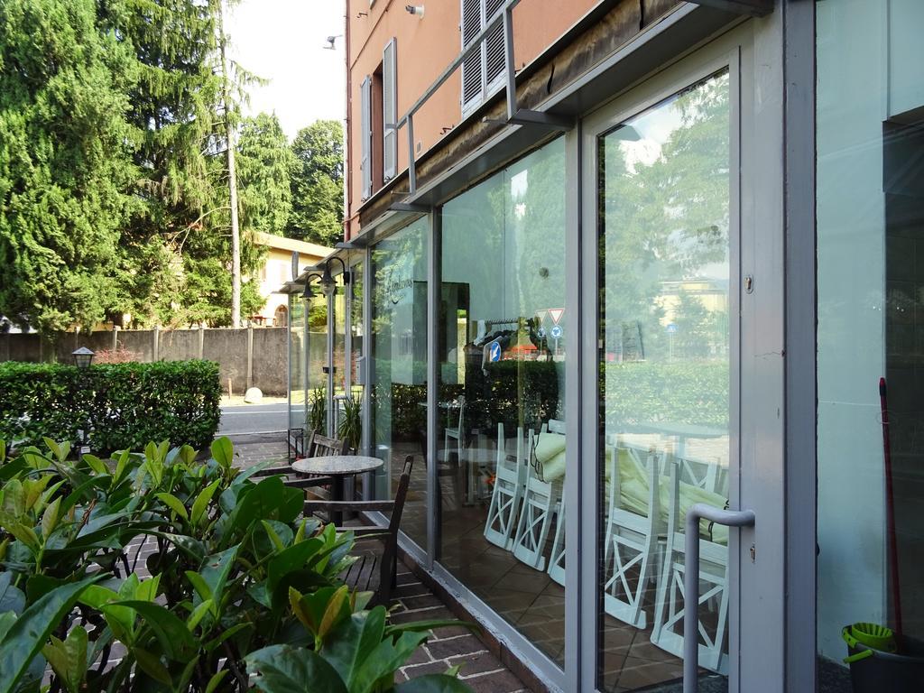 Victoria Hotels Carso Camnago Volta 외부 사진
